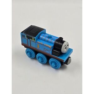 Thomas & Friends Thomas the Tank Engine Wooden Railway Blue Train No 1 Magnetic